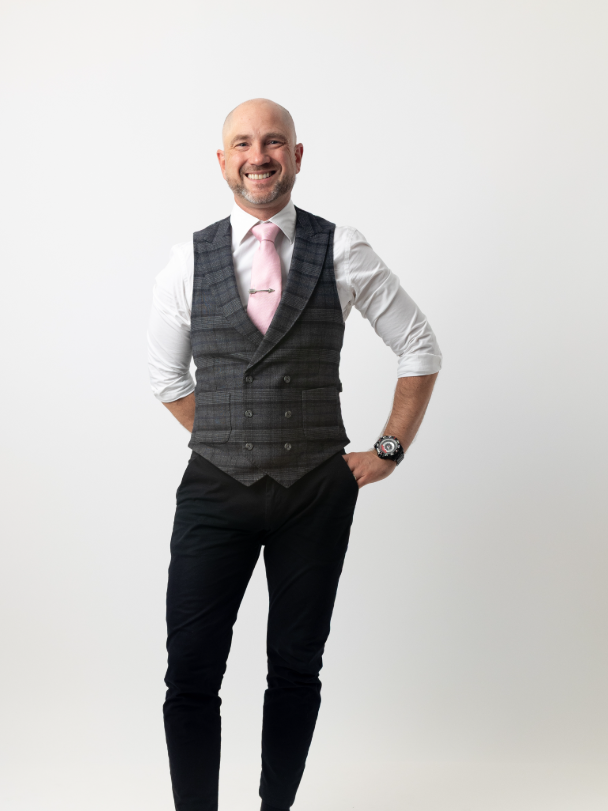 Ashton Bishop press shot